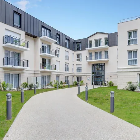 Quality St-quentin En Yvelines